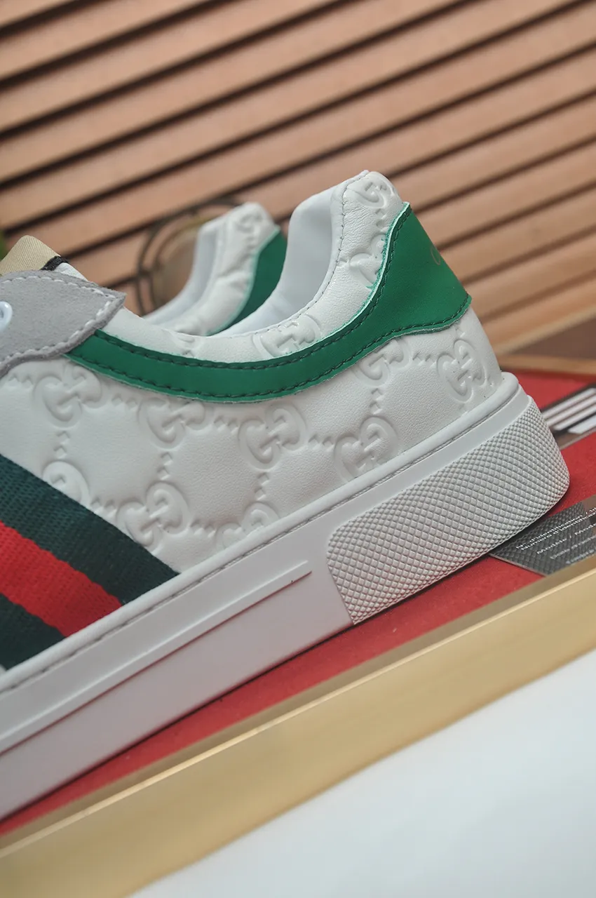 Men's men's shoes💰440💶[GUCCI] official website 1:1 men's sports shoes are now on the market. They are made of original fabric + water-dyed sheepskin lining, plus the official website original 1:1 comfortable outsole. Fashionable and versatile, super comfortable and breathable. Standard shoe size 38/45 (custom-made size 45 is non-refundable)
